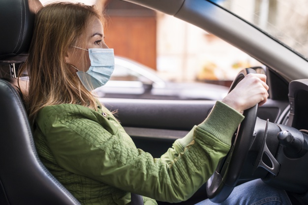 ¿Cuando es obligatorio llevar mascarilla en el coche?